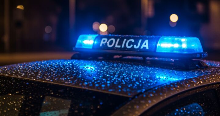 zmie---swoje---ycie--do----cz-do-pomorskiej-policj-auto-6910